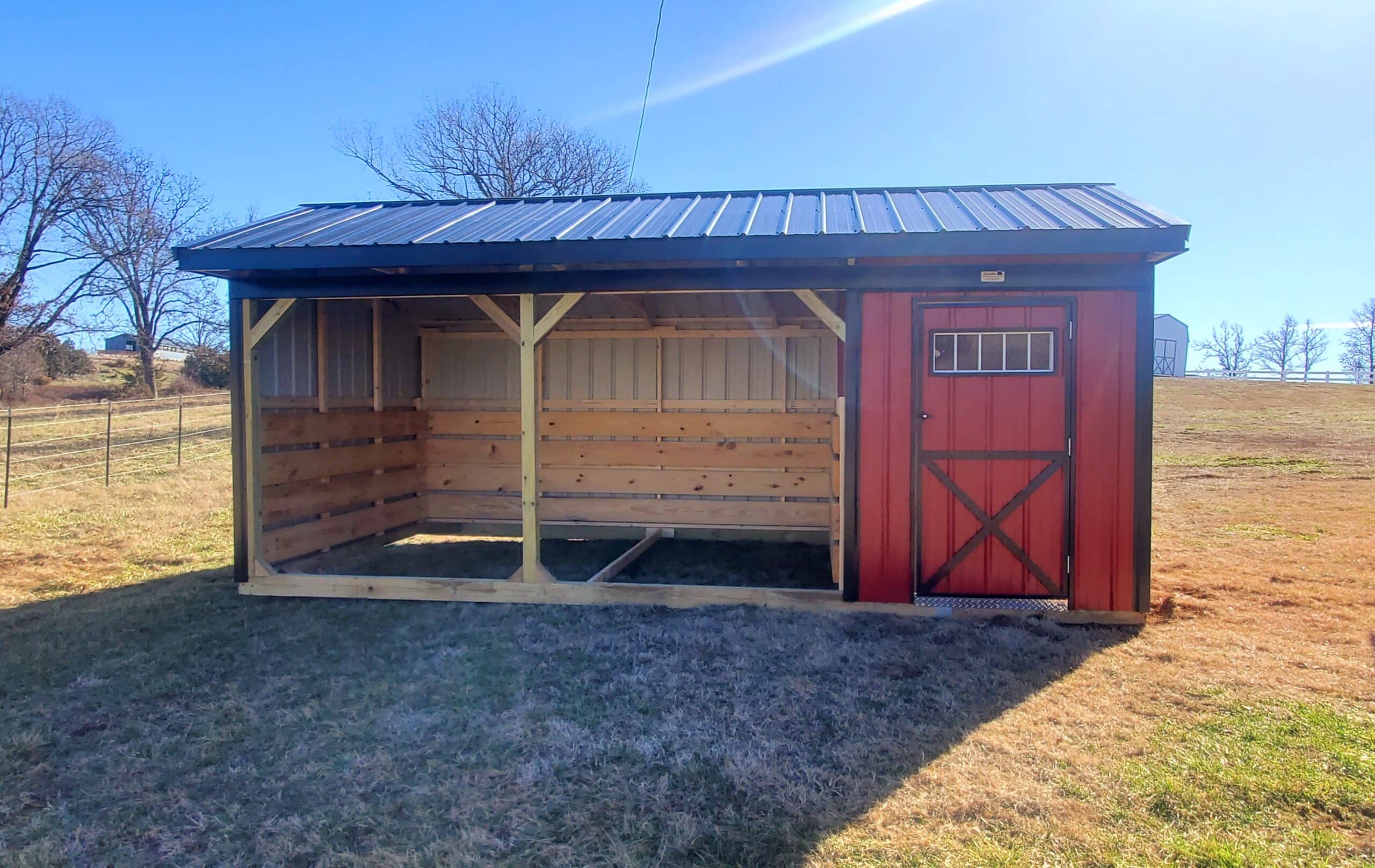 10x20 Loafing Shed With Tack Room - Ozark Premier Buildings